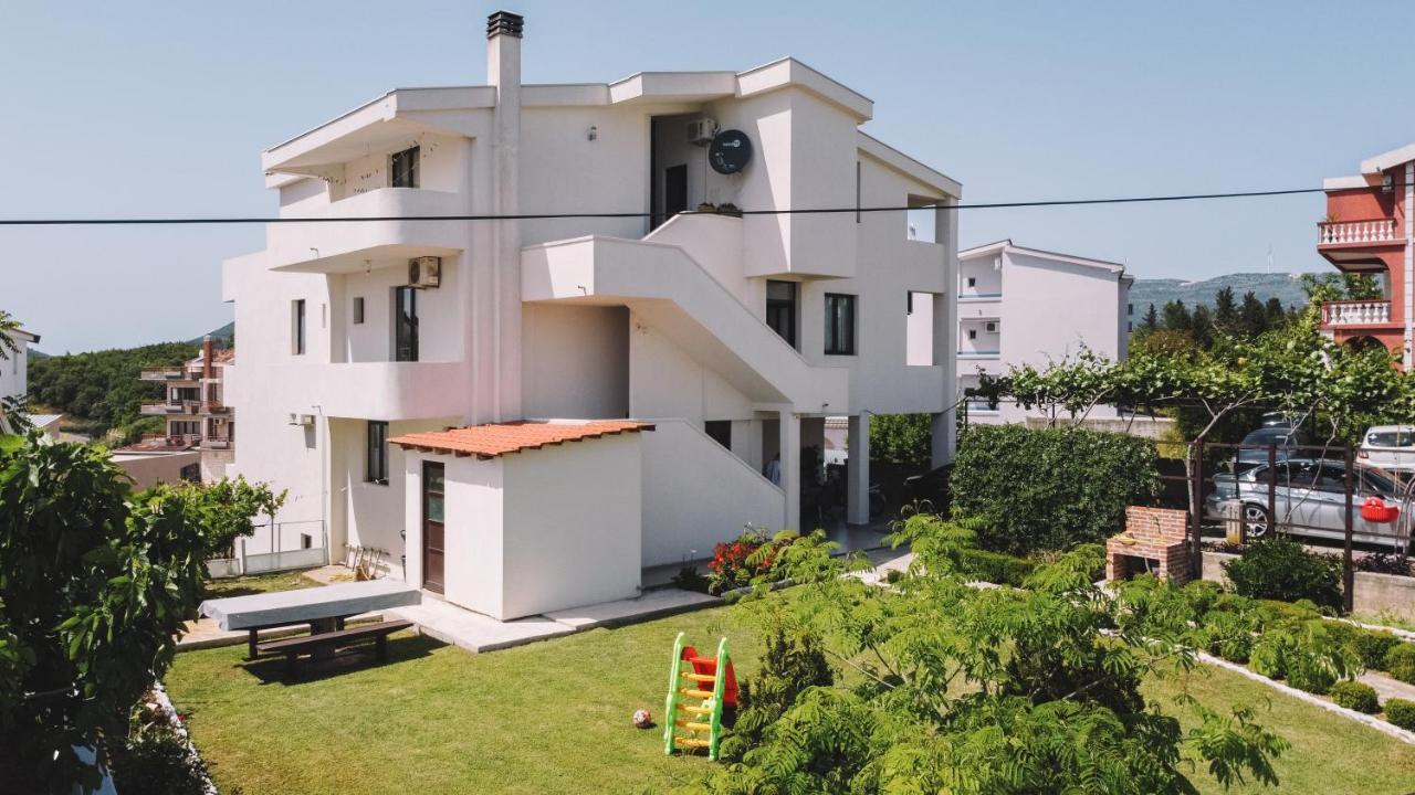 Apartments Radosevic Ulcinj Exterior foto