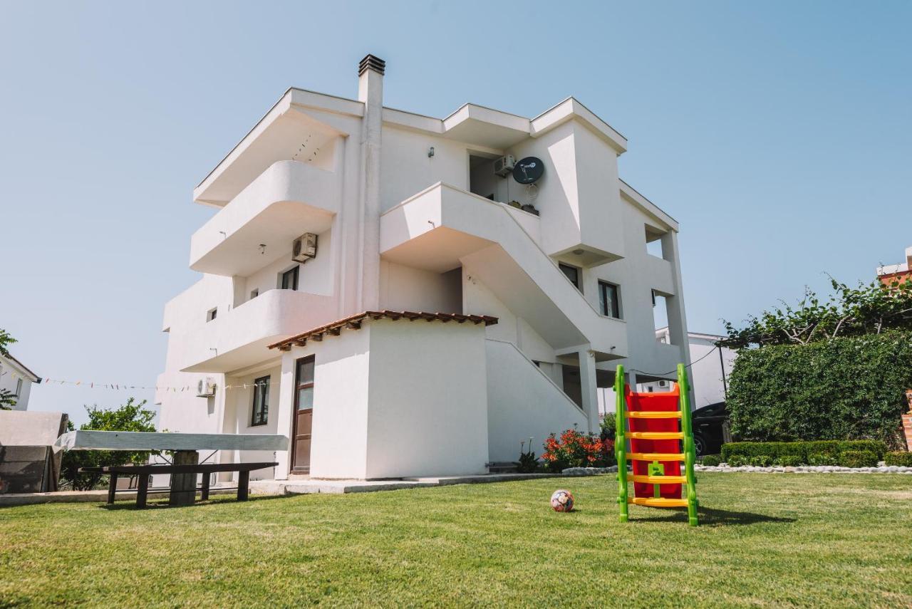 Apartments Radosevic Ulcinj Exterior foto