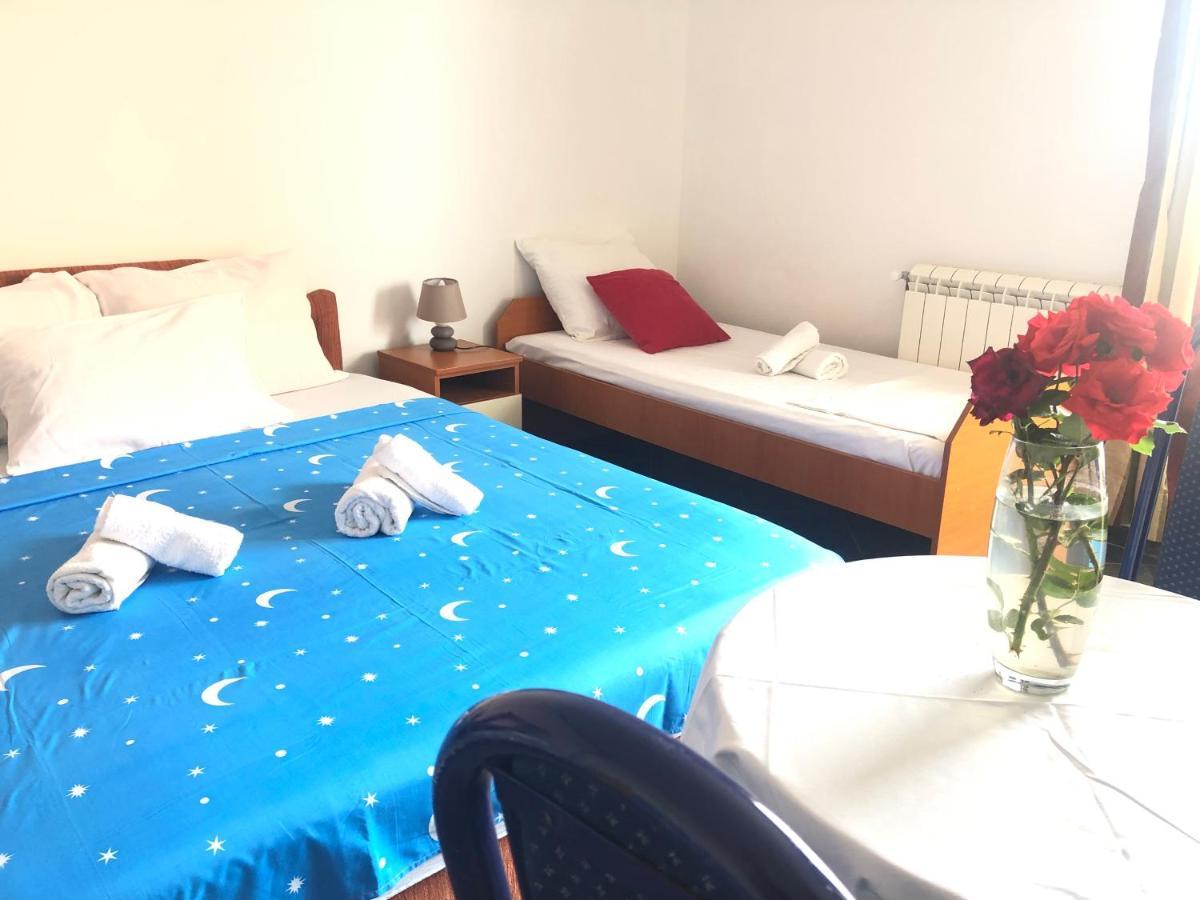 Apartments Radosevic Ulcinj Exterior foto